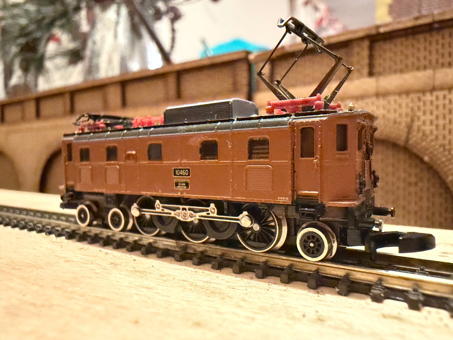 Marklin Mini Club 8851 (Z) SBB Class Ae 3/6 II 10460 in SBB Brown 