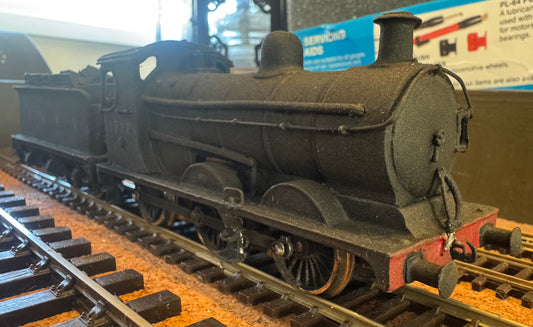 Tri-Ang / BEC Kit (OO) Ex GCR J11/1 ‘Pom Pom’ No.5222 in Weathered London North Eastern Railway Unlined Black
