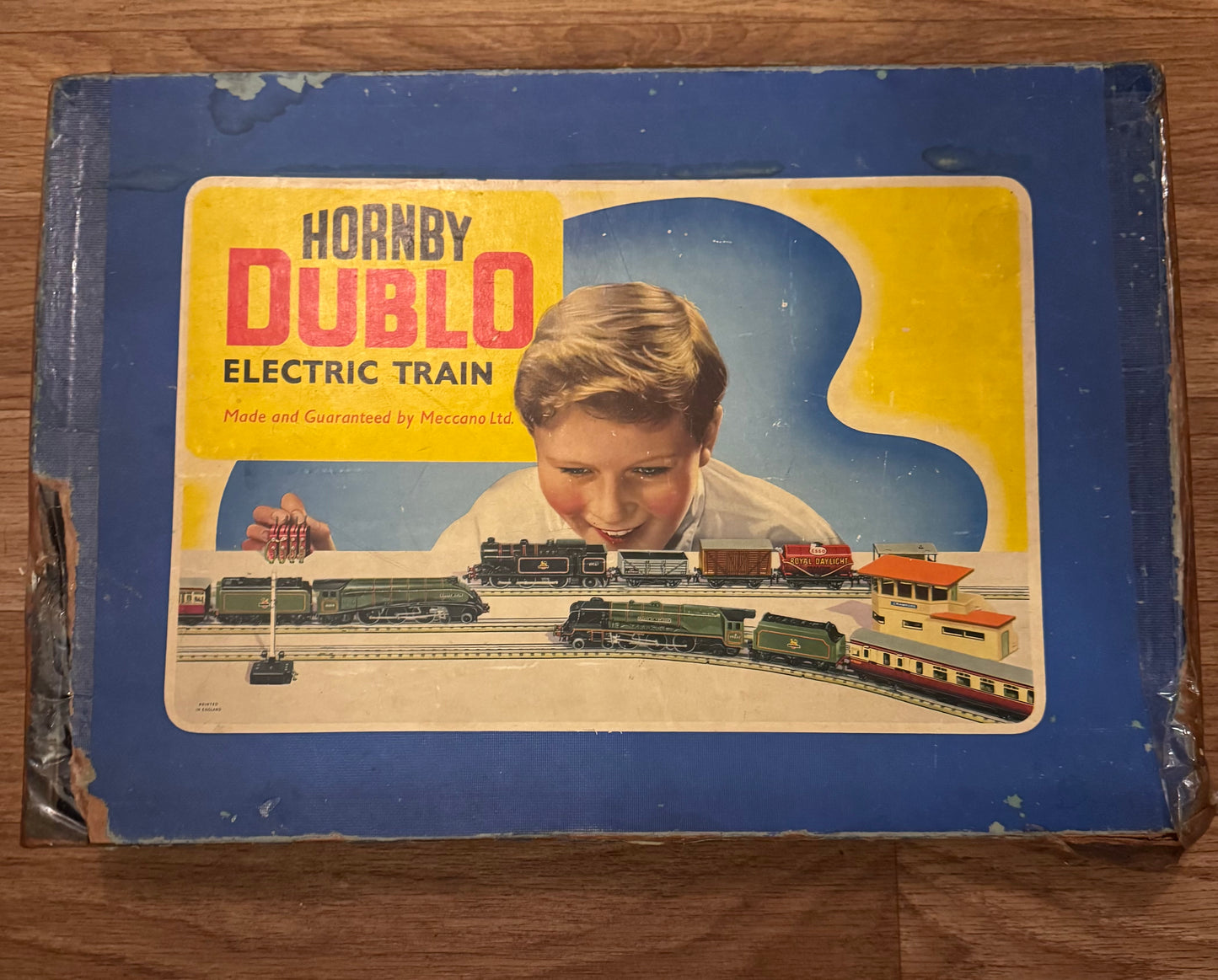 Hornby Dublo EDP13 (OO) 2-6-4 Tank Passenger Set, BR