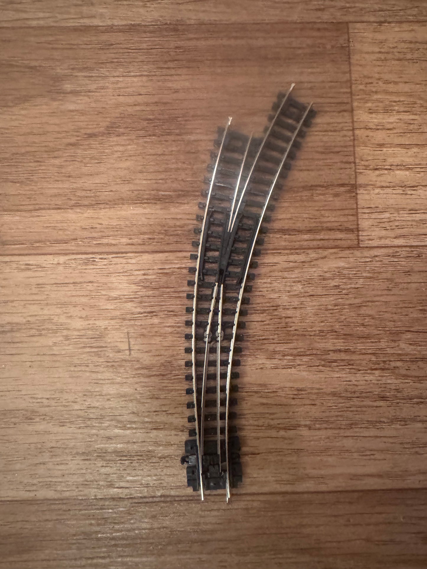 Peco ST-44 (N Gauge) Setrack Curved Righthand Insulfrog Code 80 Point