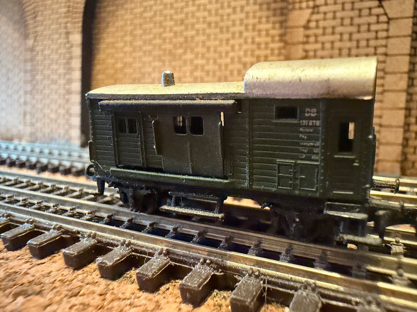 Marklin 8609 (Z) Deutsche Bahn Baggage No.131878 in DB Green. 