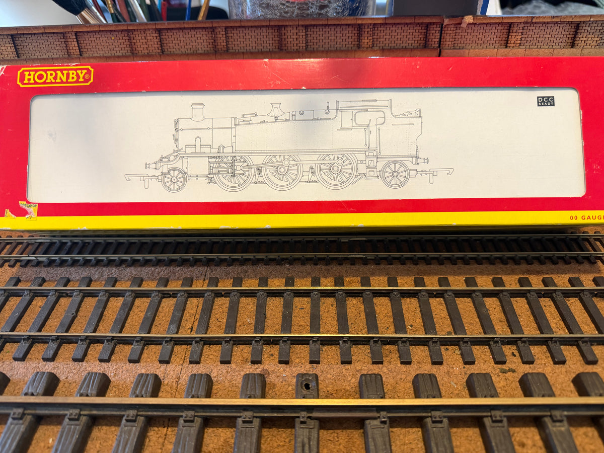 Hornby R2624 (OO) Ex GWR 5101 ‘Large Prairie’ in Weathered British Railways Unlined Black. (Shed Code, 83A Taunton Depot) DCC Ready 