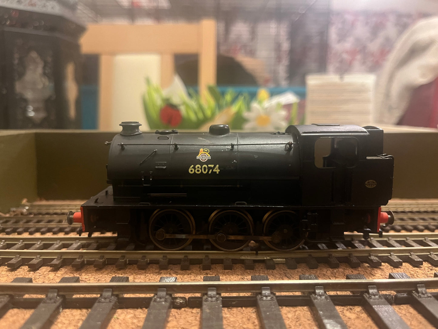 Hornby (OO) Ex LNER J94, No.68074 in British Railways unlined BR Black.