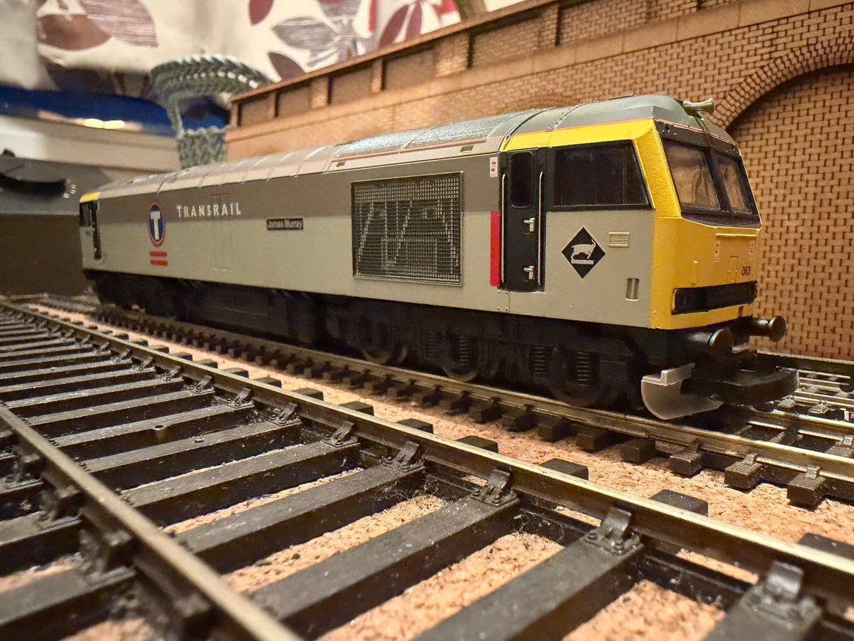 Lima 204768 (OO) British Rail Class 60 No.60063 “James Murray” in Transrail Grey