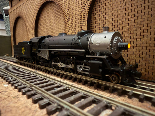 Kato 126-0202 (N Scale) United States Railroad Administration, Heavy Mikado No.3204 in Erie Railroad Livery 