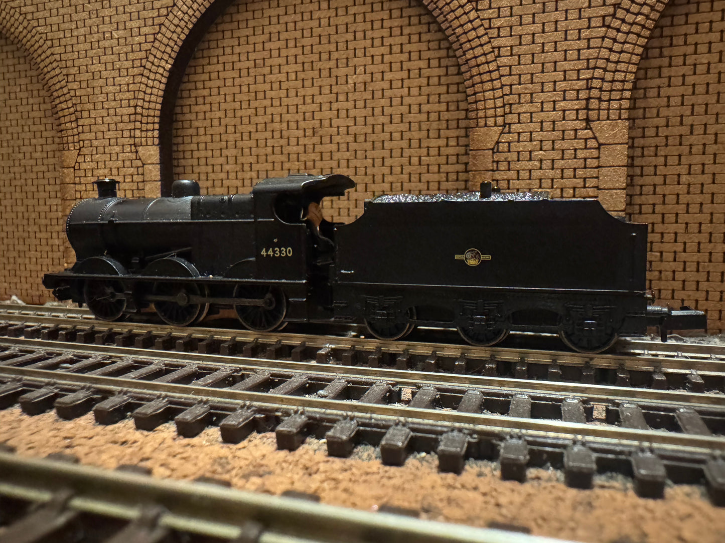 Graham Farish 372-054 (N Gauge) EX LMS ‘Fowler’ 4F No.44330 in unlined British Railways Black. (Shed Code 67A, Crokerhill Depot)
