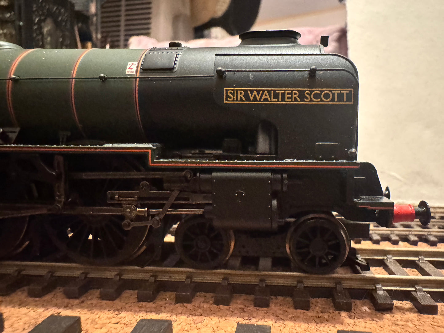 Bachmann 30-090 (OO) Bachmann of Europe 15th Anniversary Limited Edition. Tees-Tyne Pullman Double Set. No.62 of 1000. DCC Ready