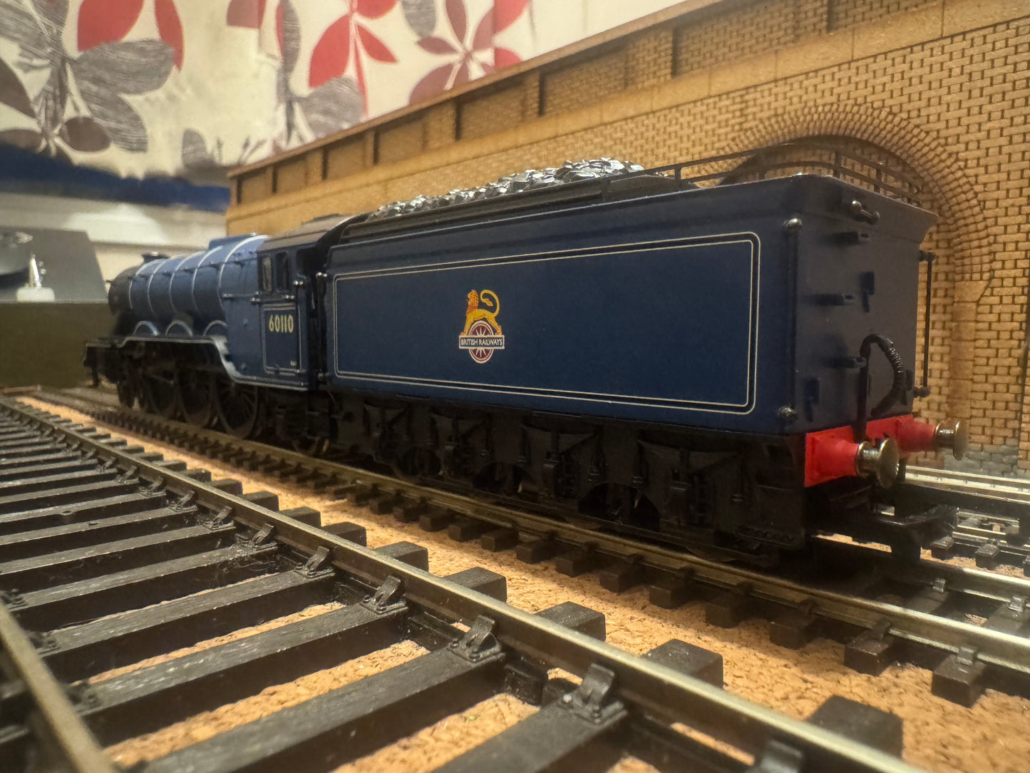 Hornby R2201 (OO) Ex LNER A3 No.60110 “Robert The Devil” in British Railways Express Blue. (Shed Code 34A, Kings Cross Depot) 