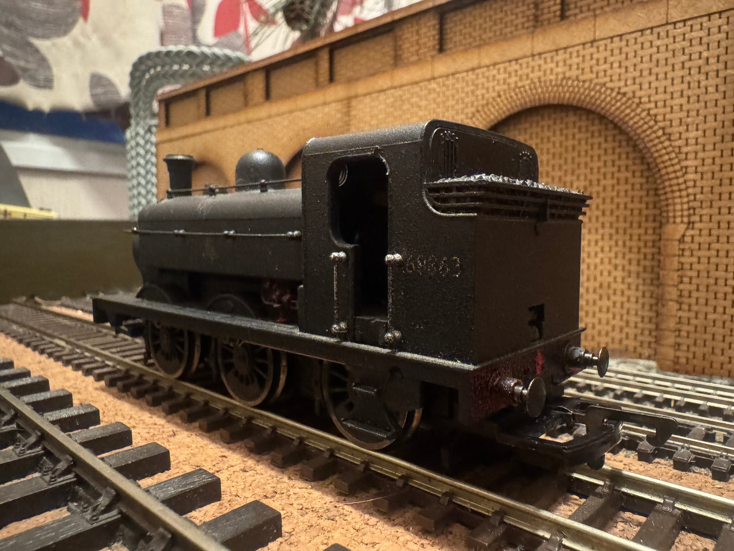 Hornby R3121X (OO) Ex GNR / LNER J52 in Half Weathered British Railways Black. DCC Fitted 