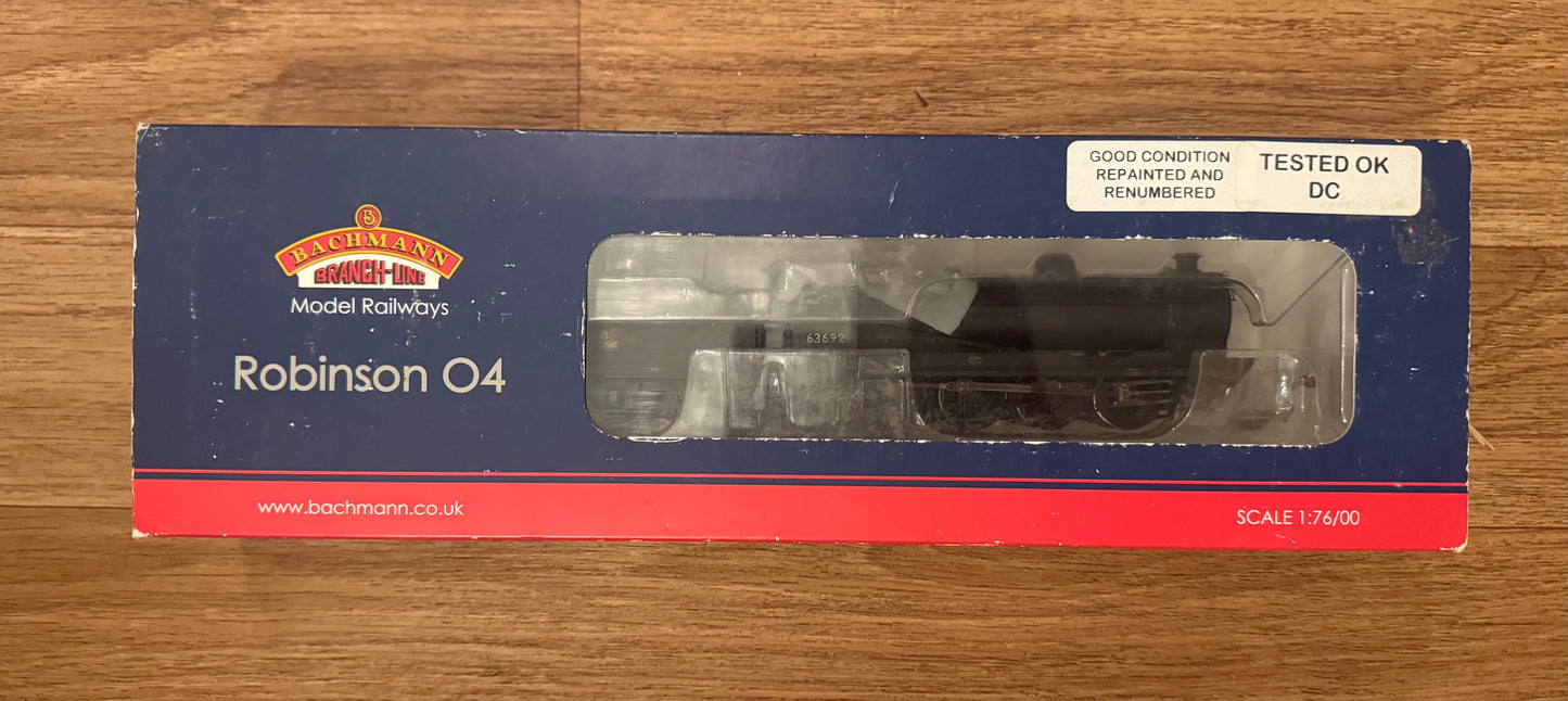 Bachmann 31-005 (OO) Ex GCR / LNER, O4 No.63692 in Weathered British Railways Black. (Shed Code 36C, Fordingham Depot) DCC Ready