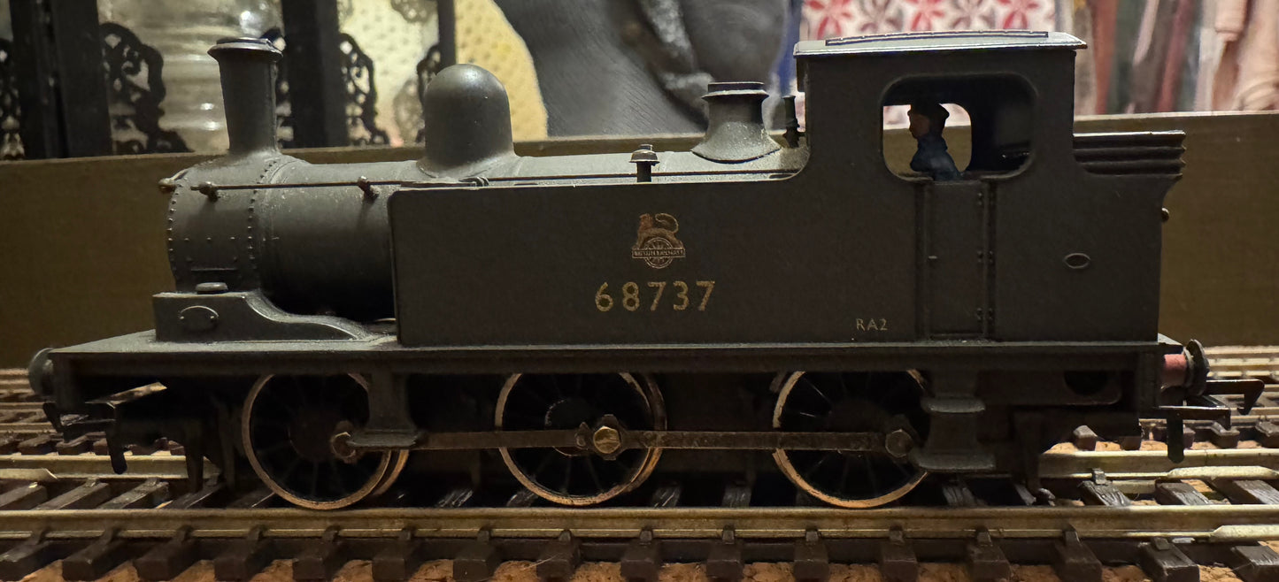 Bachmann 31-055A (OO) Ex NER / LNER Class J72, No.68737 In Weathered British Railways Unlined Black. 