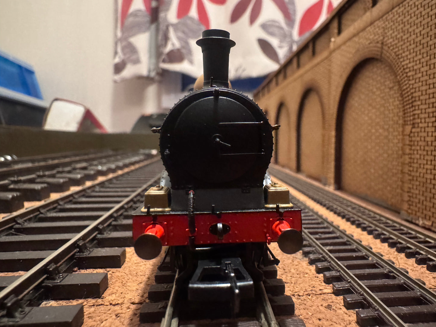 Oxford Rail OR76DG009 (OO) Ex GWR 2301 Class ‘Dean Goods’ No.2308 in WW1 Railway Operating Devision khaki livery. DCC Ready 
