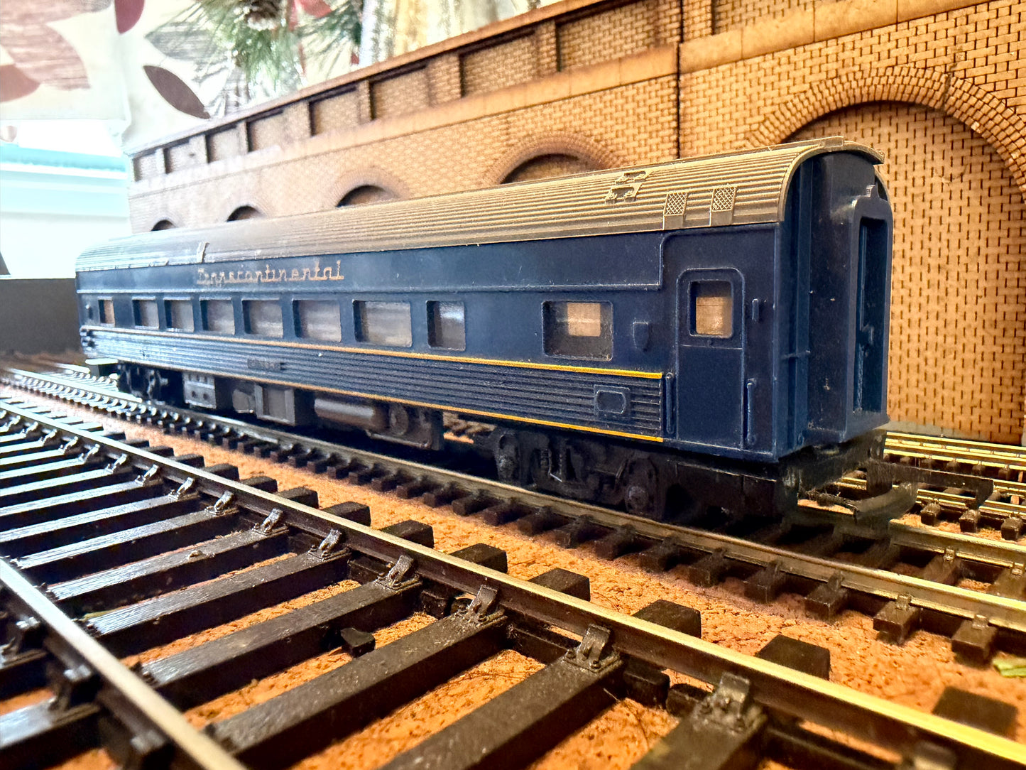 Tri-ang R250 (OO) Transcontinental Train Pack 