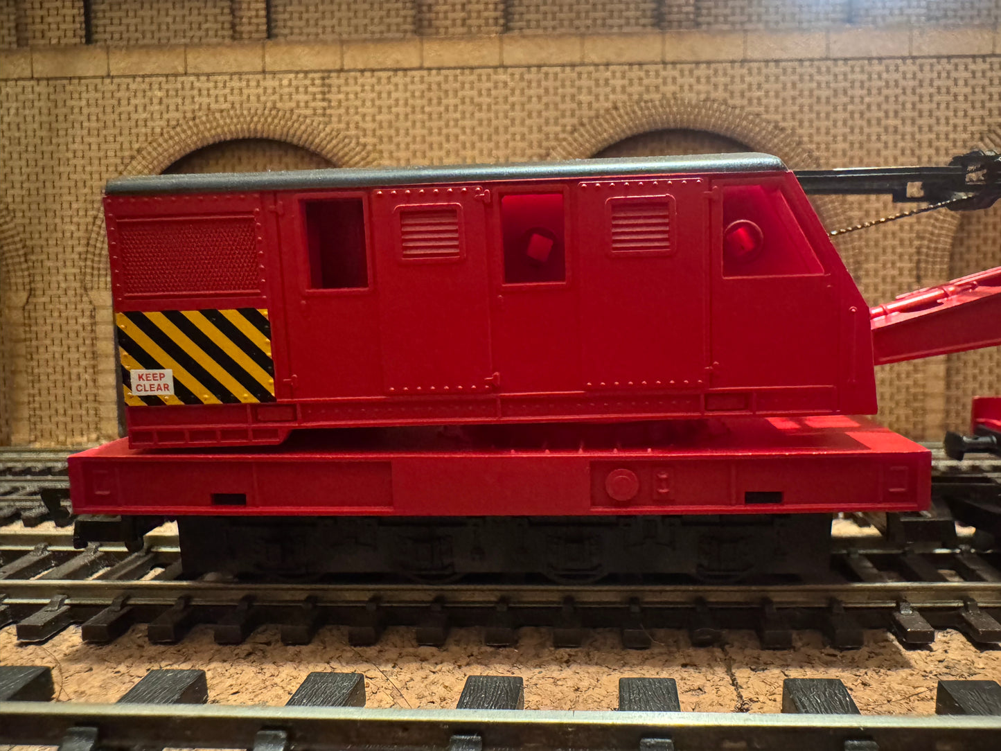 Hornby Railroad R6881 (OO) 38T Diesel Breakdown Crane in British Railways Departmental Livery 