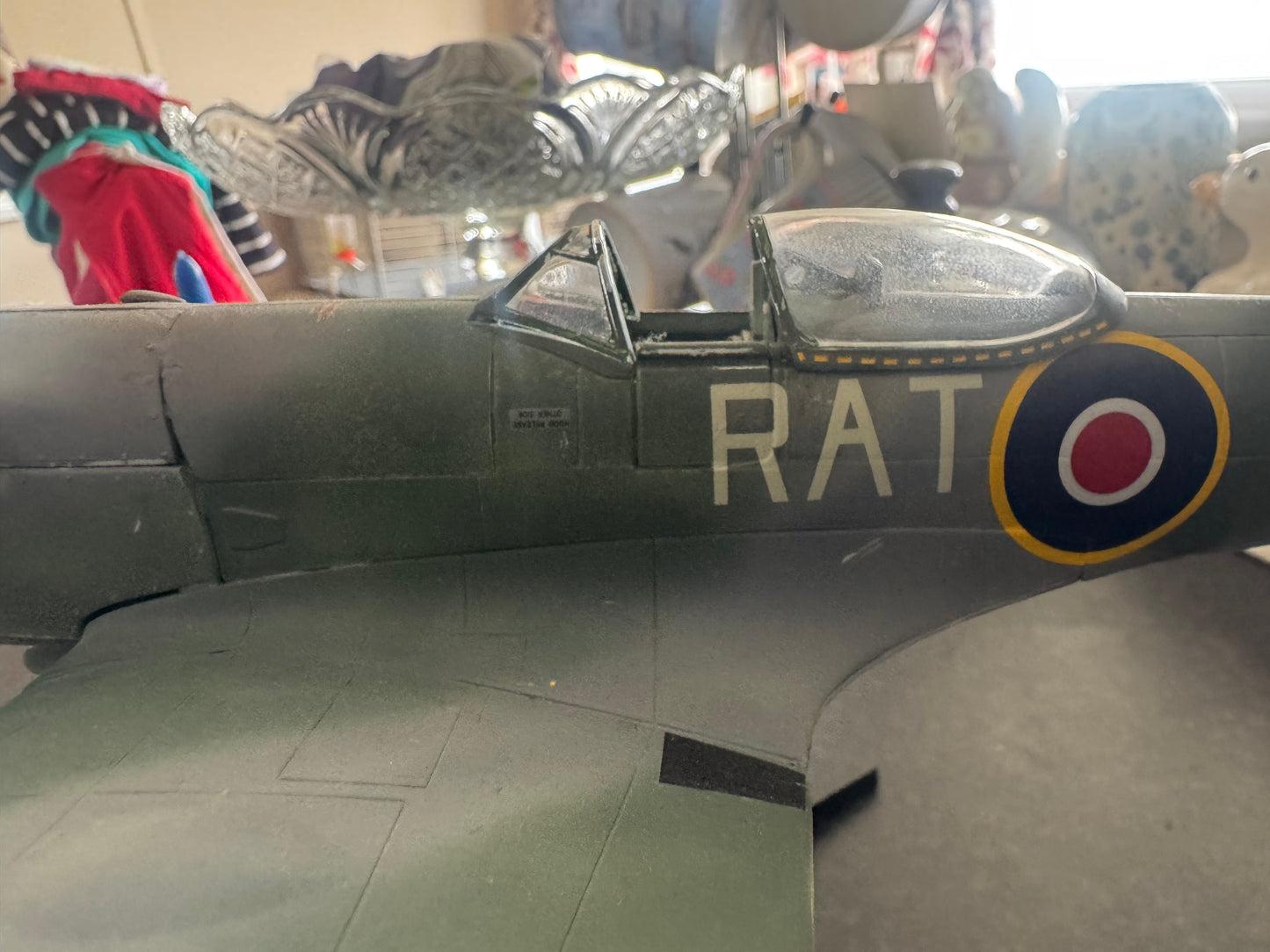 Revell 07404 (1:32 scale) Supermarine Spitfire MK22 PK596 RAT-L of 613 Squadron RAF ‘City of Manchester Squadron’ 