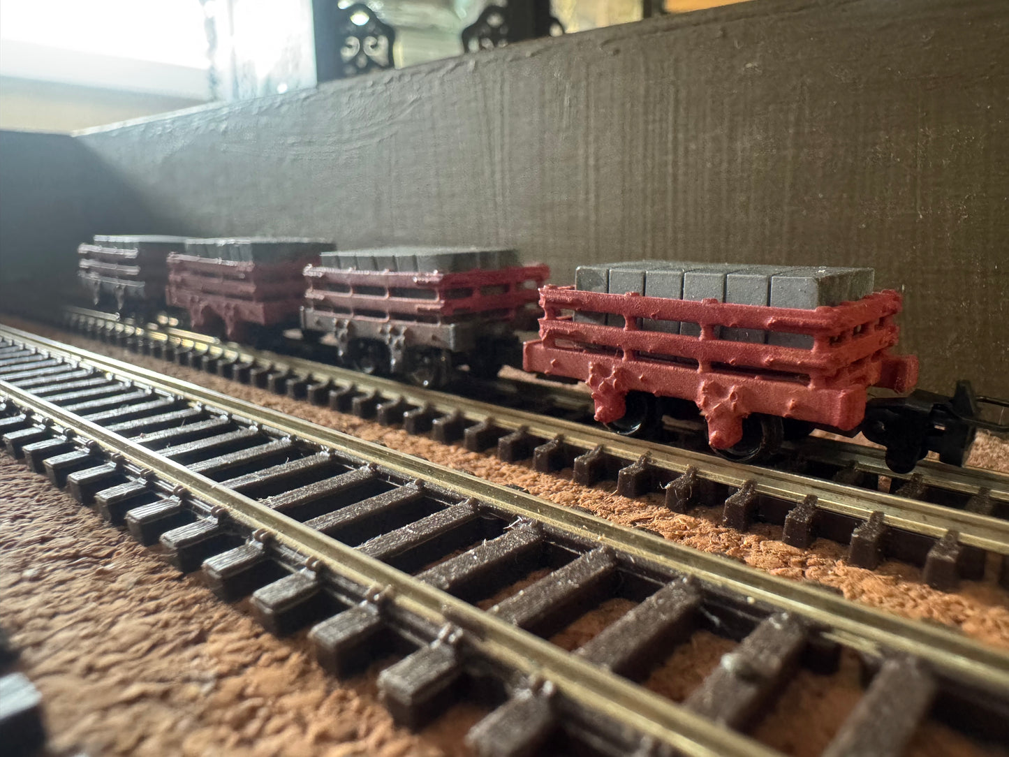 Mini Builds (OO9) Talyllyn Railway Two Bar Loaded 2T Slate Wagons. (Temporally out of stock)