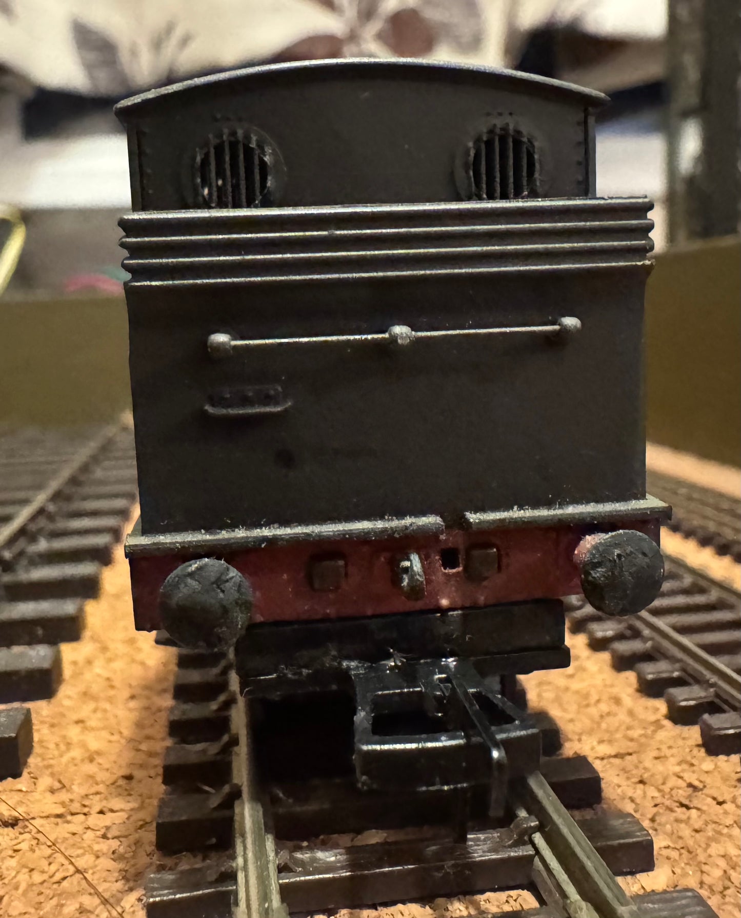 Bachmann 31-055A (OO) Ex NER / LNER Class J72, No.68737 In Weathered British Railways Unlined Black. 