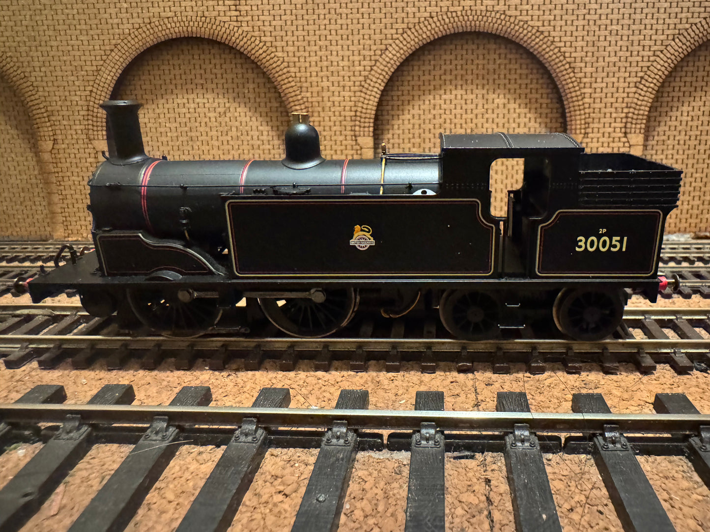 Hornby R2504 (OO) Ex LSWR / SR ‘Drummond’ M7 No.30051 in Lined British Railways Black. (Shed Code 75D, Horsham Depot) DCC Ready