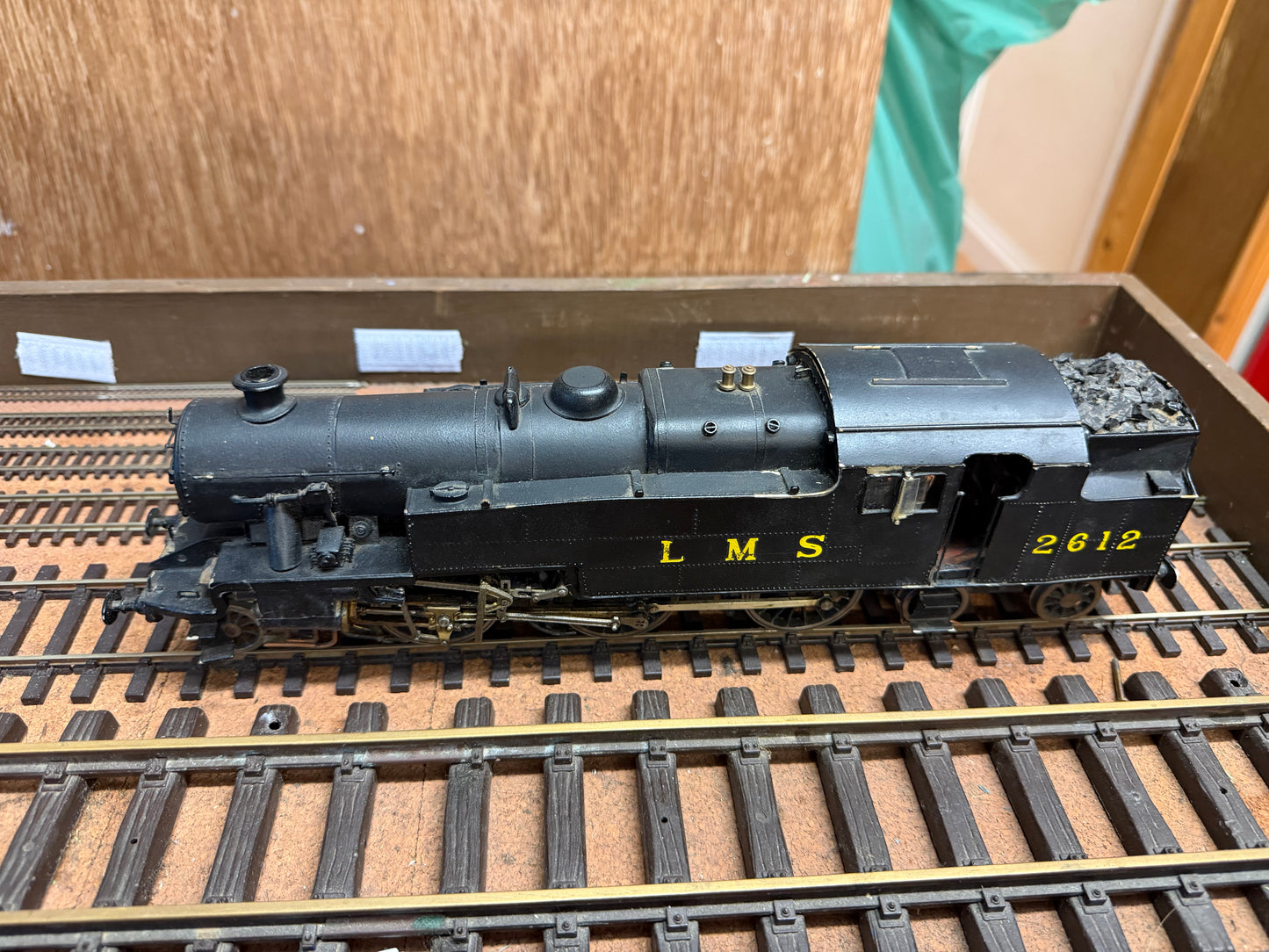 Manufacturer Unknown (O Gauge) London Midland & Scottish Railway ‘Stanier’ 4P Tank No.2612 in unlined LMS Black.