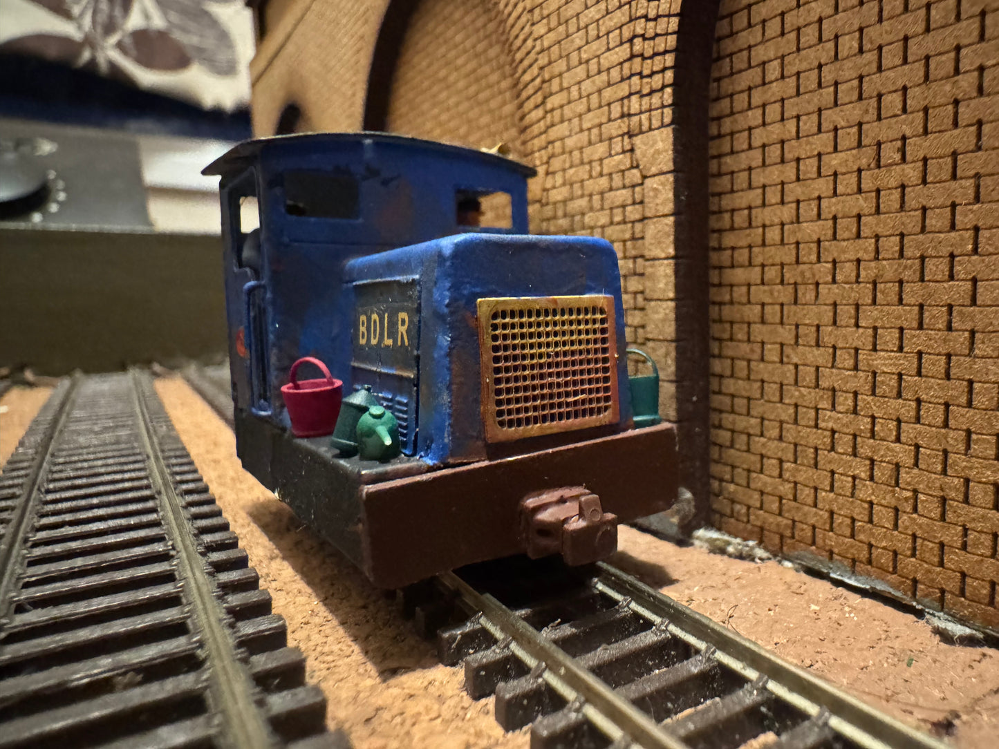 Tomytec / Unknown (OO9) Freelance Narrow Gauge Diesel Shunter 