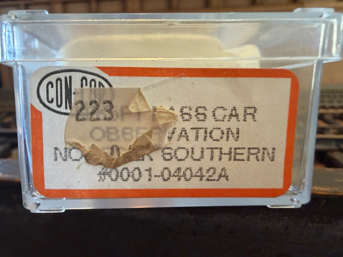 Con-Cor #0001-04042A (N Scale) Norfolk Southern, 85ft Observation Car No.581 in NS Maroon 