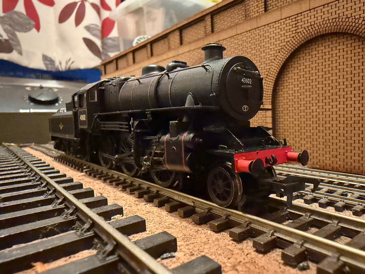 Bachmann 32-577 (OO) British Railways [LMS] Ivatt 4MT ‘Fargo’ No.43102 in BR Lined Black. (Shed Code 51A, Darlington Depot) DCC Ready 
