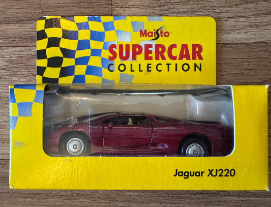 Maisto 9205B (1:40) Jaguar XJ220 