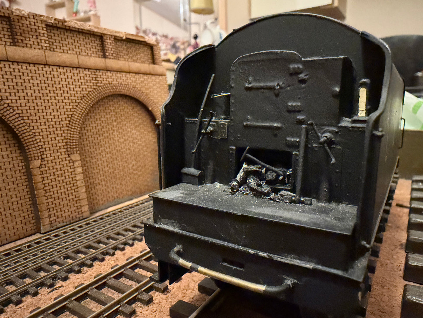 Manufacturer Unknown (O Gauge) London Midland & Scottish Railway ‘Stanier’ 5P 5F ‘Black Five’ No.5470 in Lined LMS Black (Shed code 2A, Rugby Depot). 