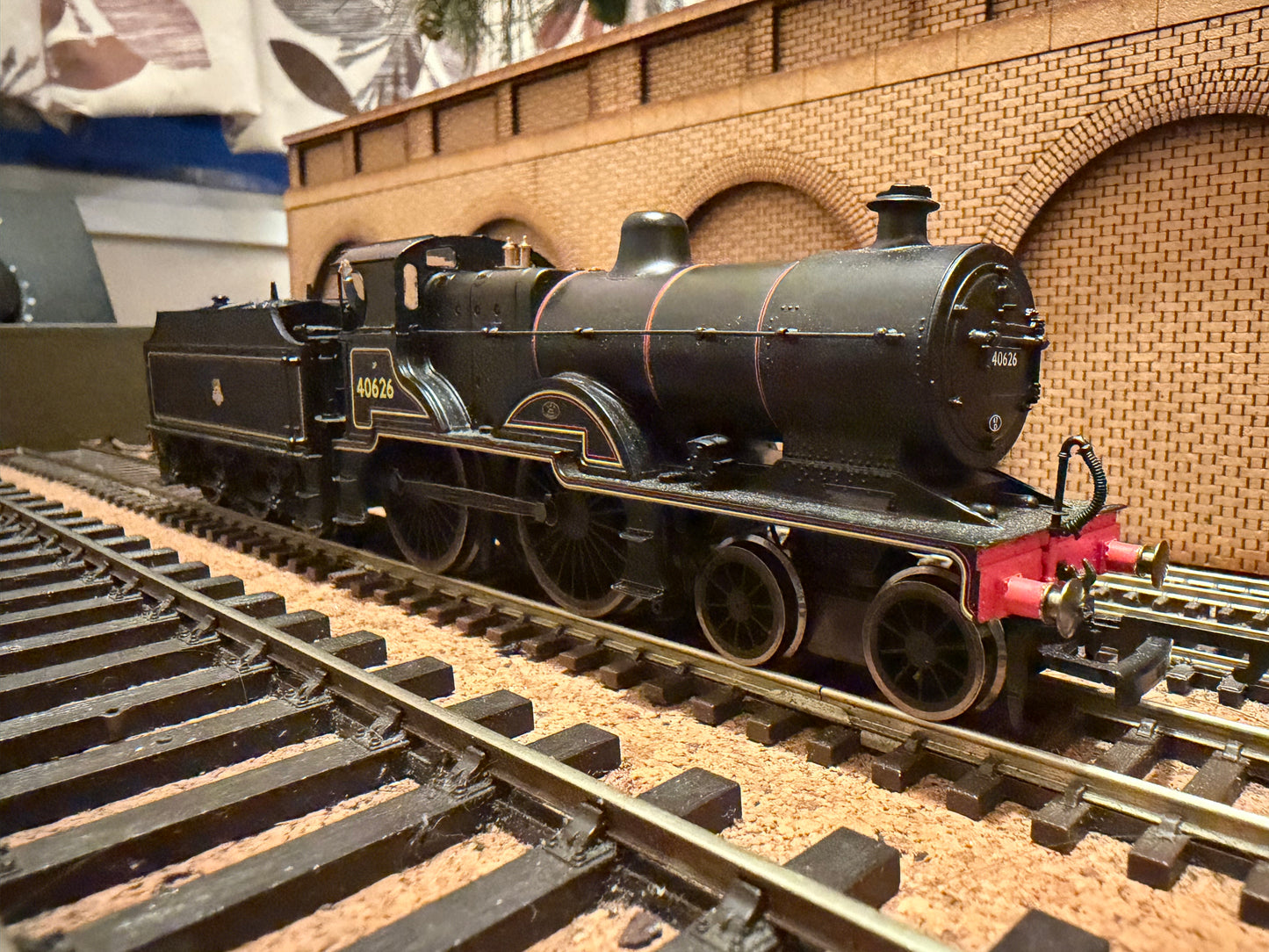 Hornby R3459TTS (OO) Ex LMS, ‘Fowler’ 2P No.40626 in British Railways Lined Black, (Shed Code 67D, Ardrossan Depot) DCC Sound Fitted 