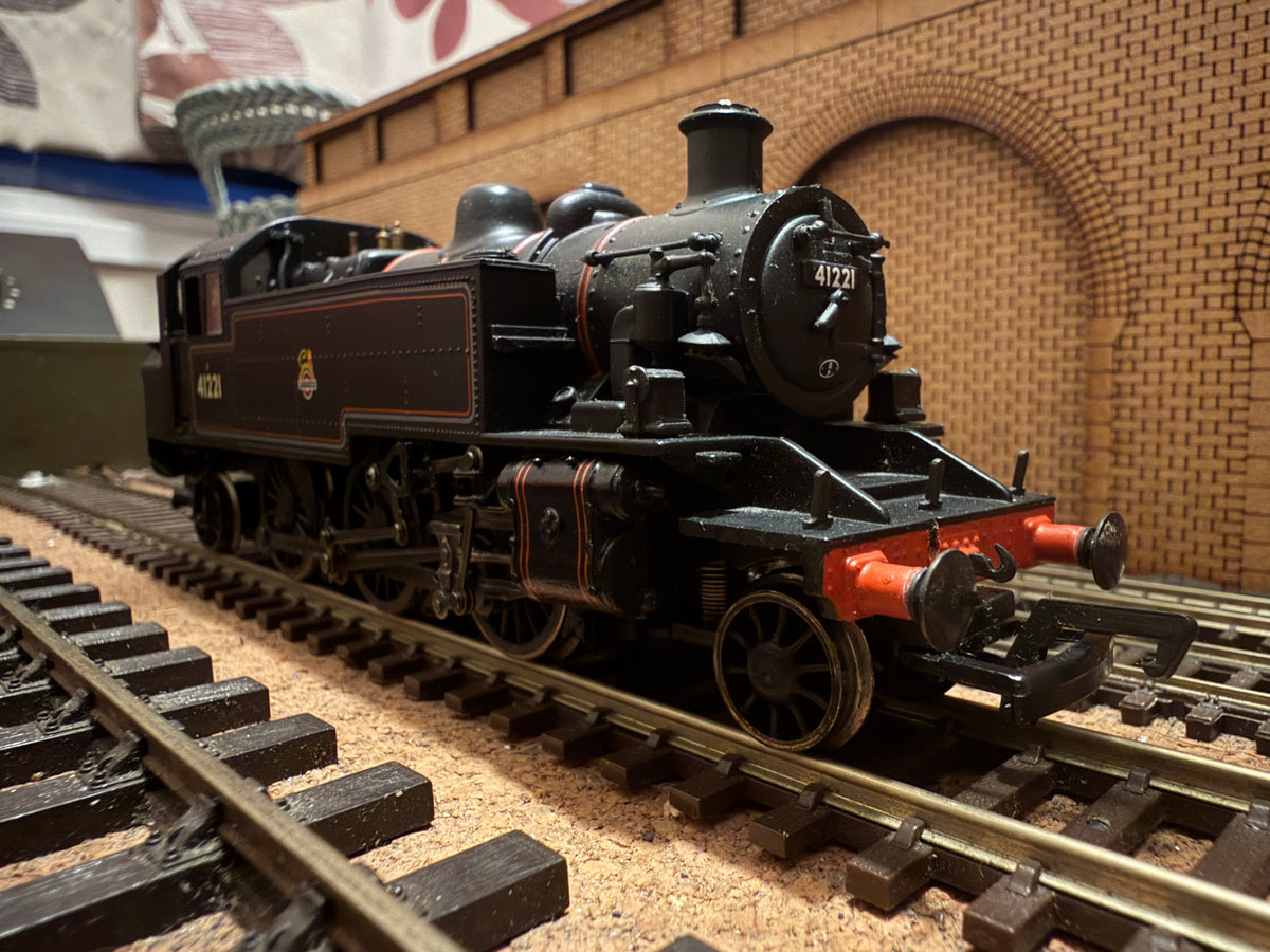 Bachmann 31-450 (OO) British Railways [LMS] ‘Ivatt’ 2MT ‘Micky Mouse’ No.41221 in lined British Railways Black With Push Pull Equipment. (Shed Code 11B, Barrow In Furness Depot)