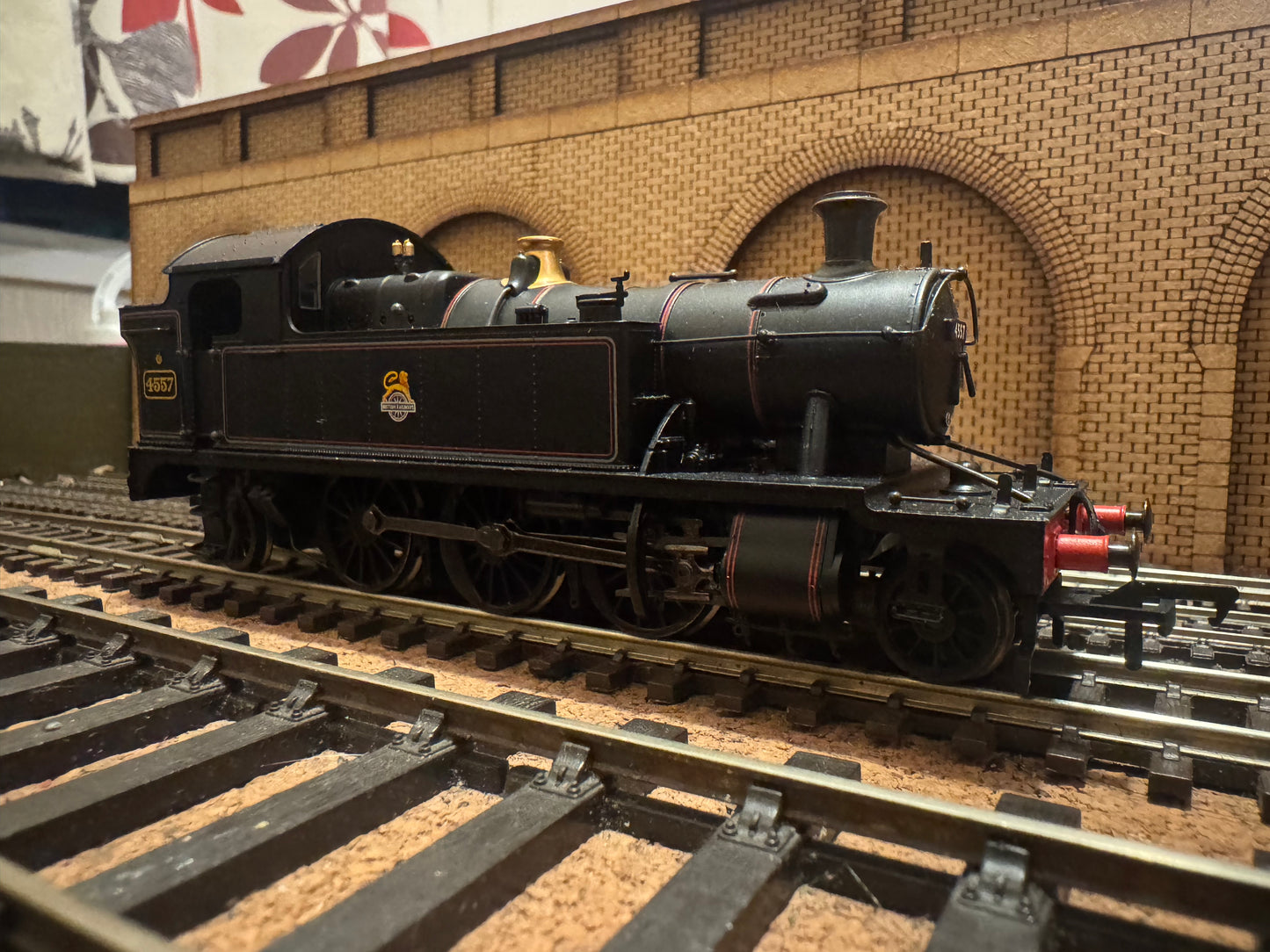 Bachmann 32-129 (OO) Ex GWR 45xx No.4557 in British Railways Lined Black. (Shed Code 87H, Neyland Depot) 