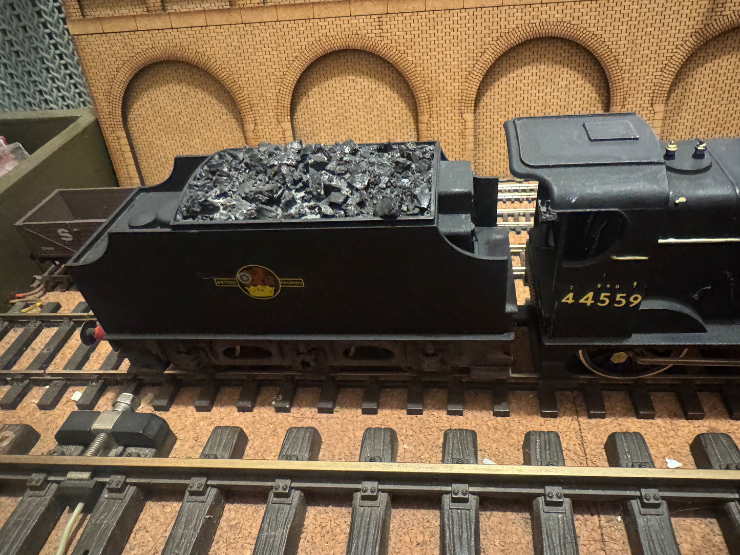 Lima L216534 (O) Ex LMS ‘Fowler’ 4F No.44559 in Unlined and Weathered British Railways black. 
