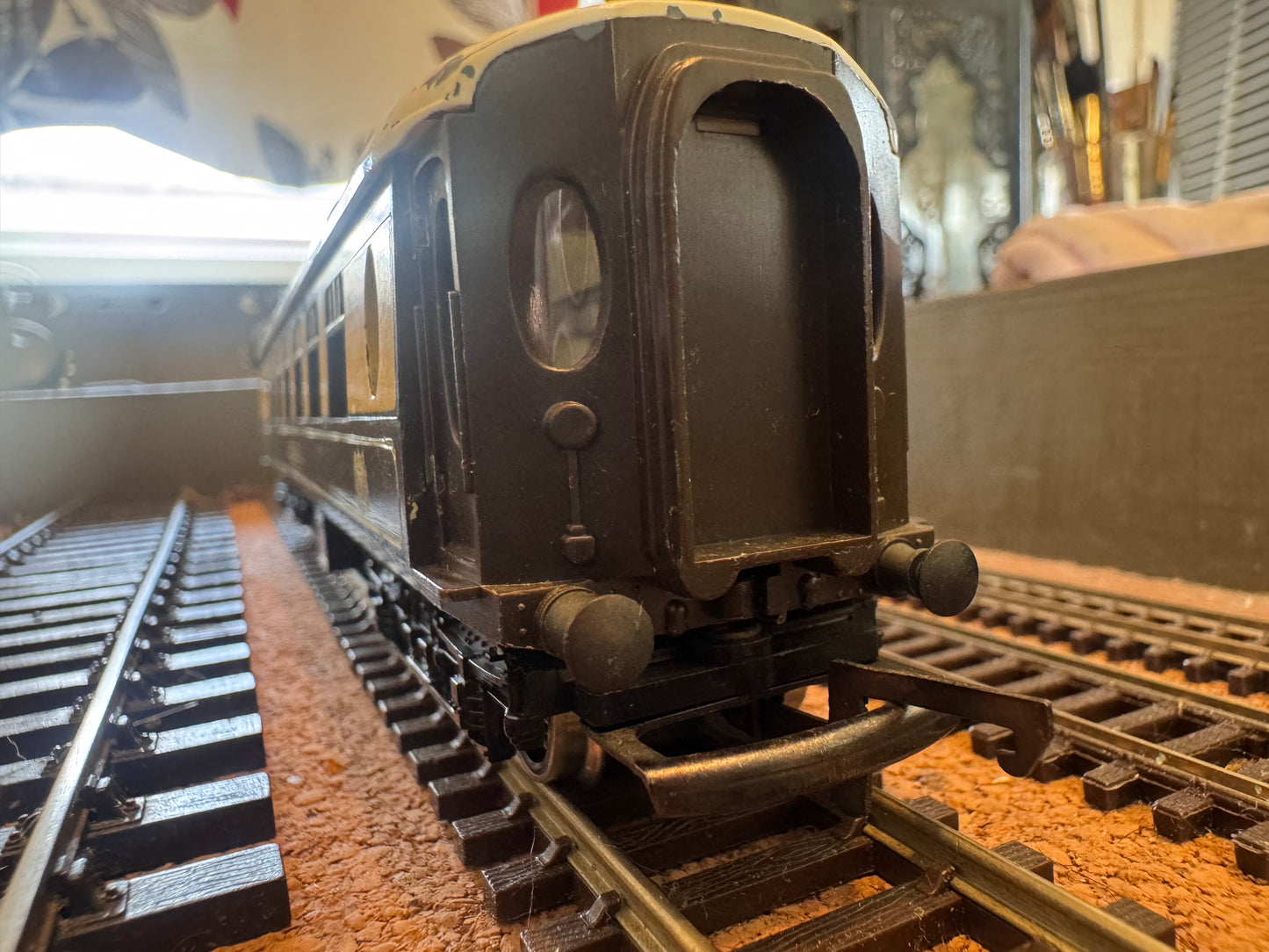 Tri-ang R328 (OO/HO) Class K 3rd Class Pullman Saloon “Mary” 