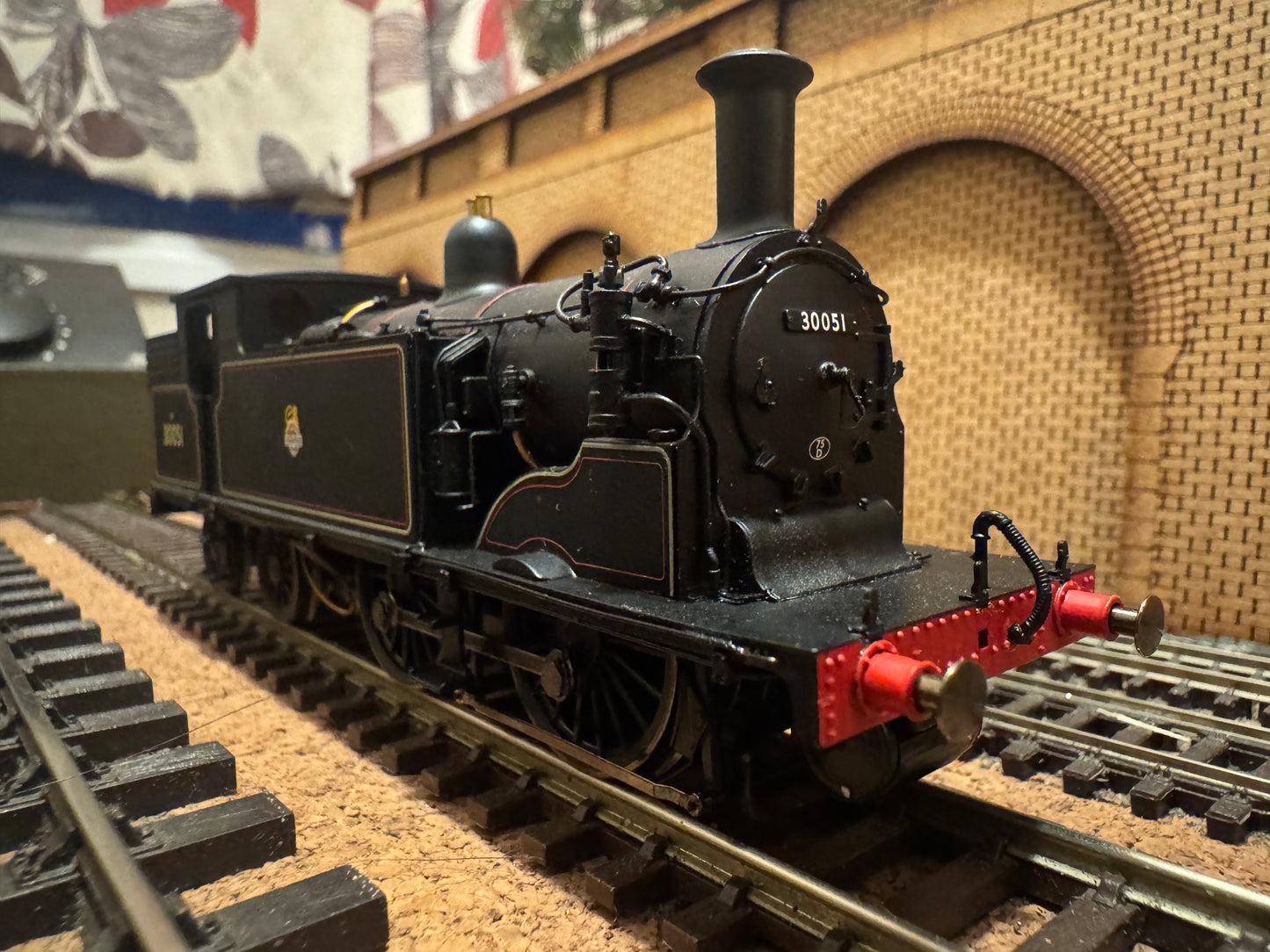 Hornby R2504 (OO) Ex LSWR / SR ‘Drummond’ M7 No.30051 in Lined British Railways Black. (Shed Code 75D, Horsham Depot) DCC Ready