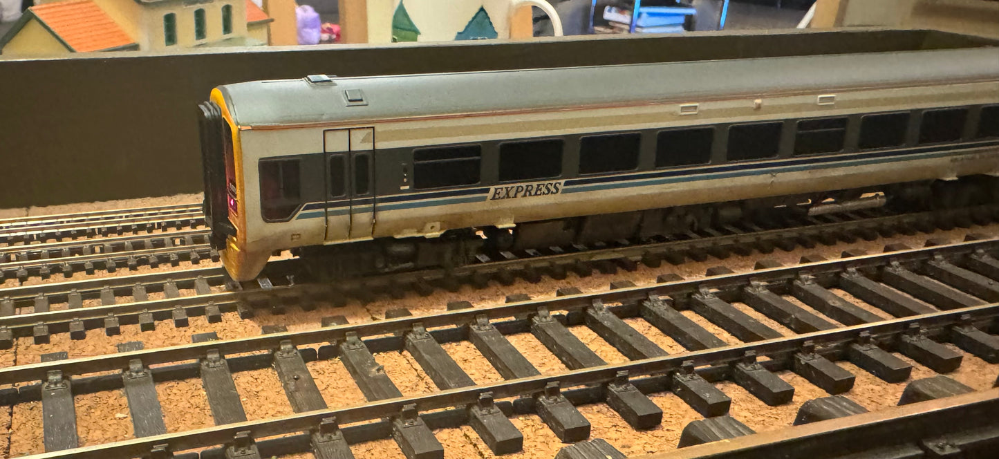 Bachmann (OO) British Rail, Class 158, No.158757 in BR Regional Railways ‘Express’ Livery. Lightly Weathered.