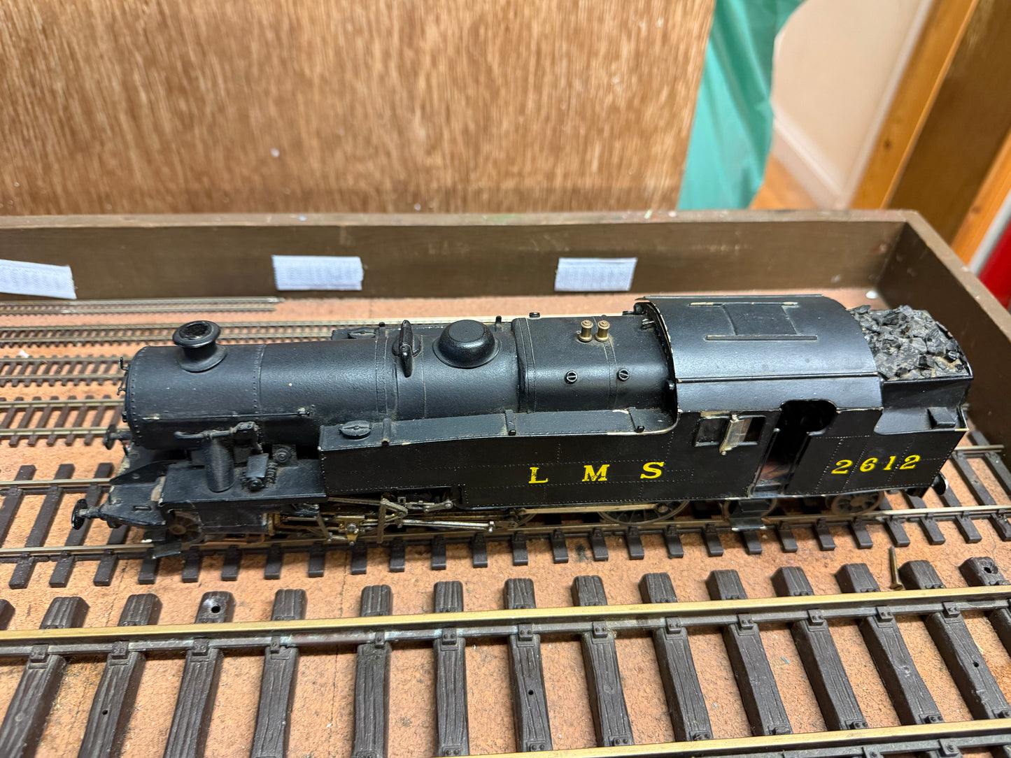 Manufacturer Unknown (O Gauge) London Midland & Scottish Railway ‘Stanier’ 4P Tank No.2612 in unlined LMS Black.