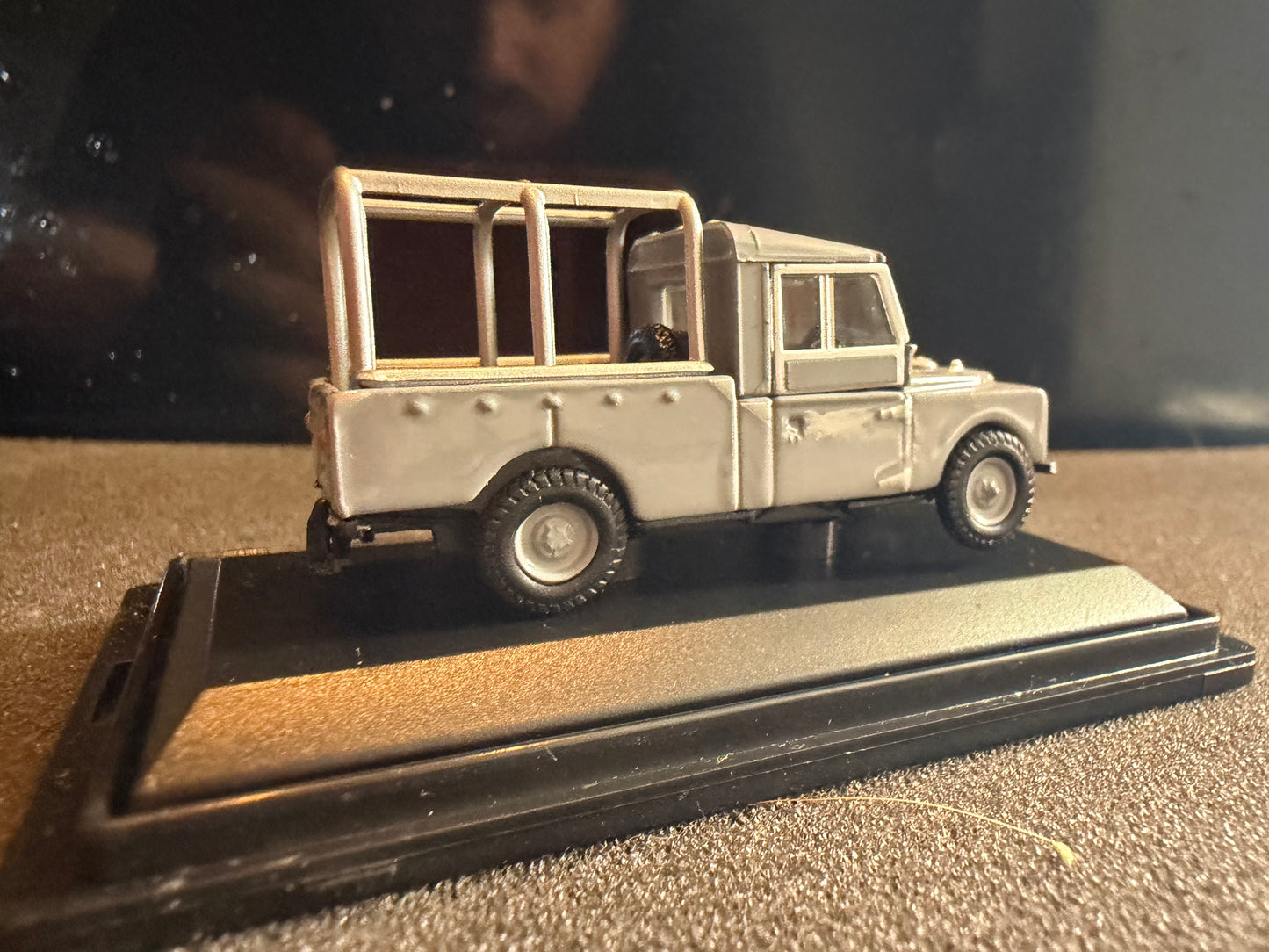 Oxford Diecast 76LAN1109001 (1:76 / OO) Land Rover Series One, Long Wheel-base 