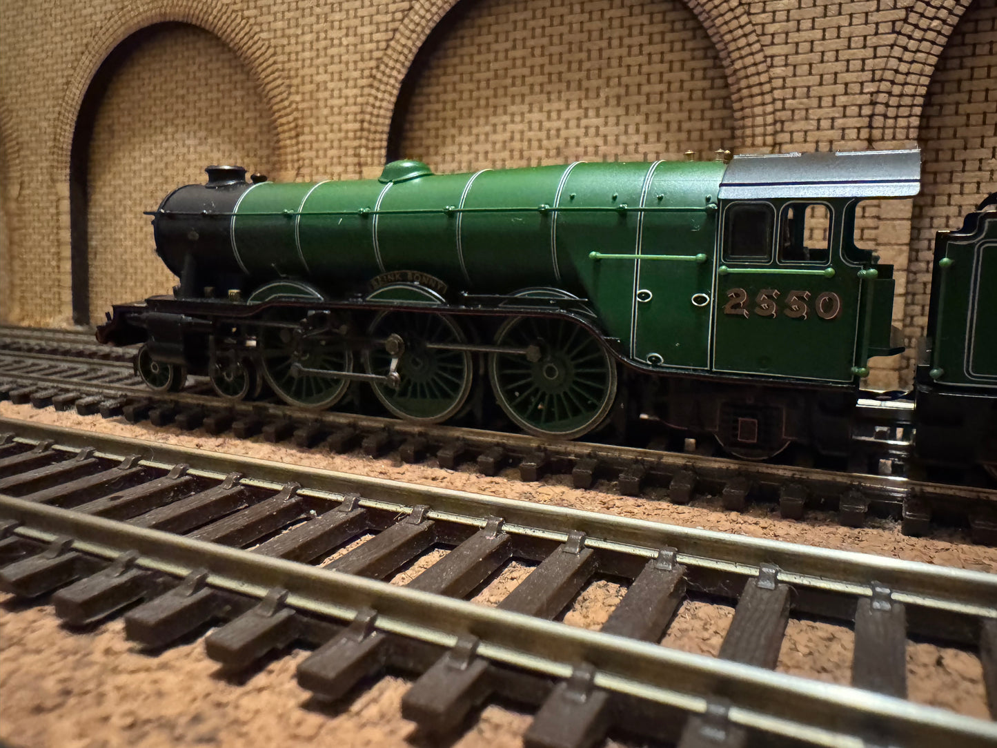 Hornby TT1001AM (TT120) The Scotsman, Starter Set. DCC Ready 