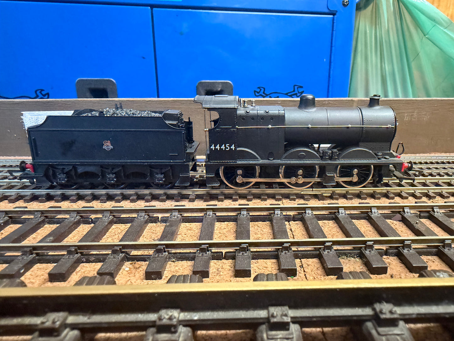 AirFix GMR 54123 (OO) Ex LMS ‘Fowler’ 4F No.44454 in British Railways Unlined Black. 