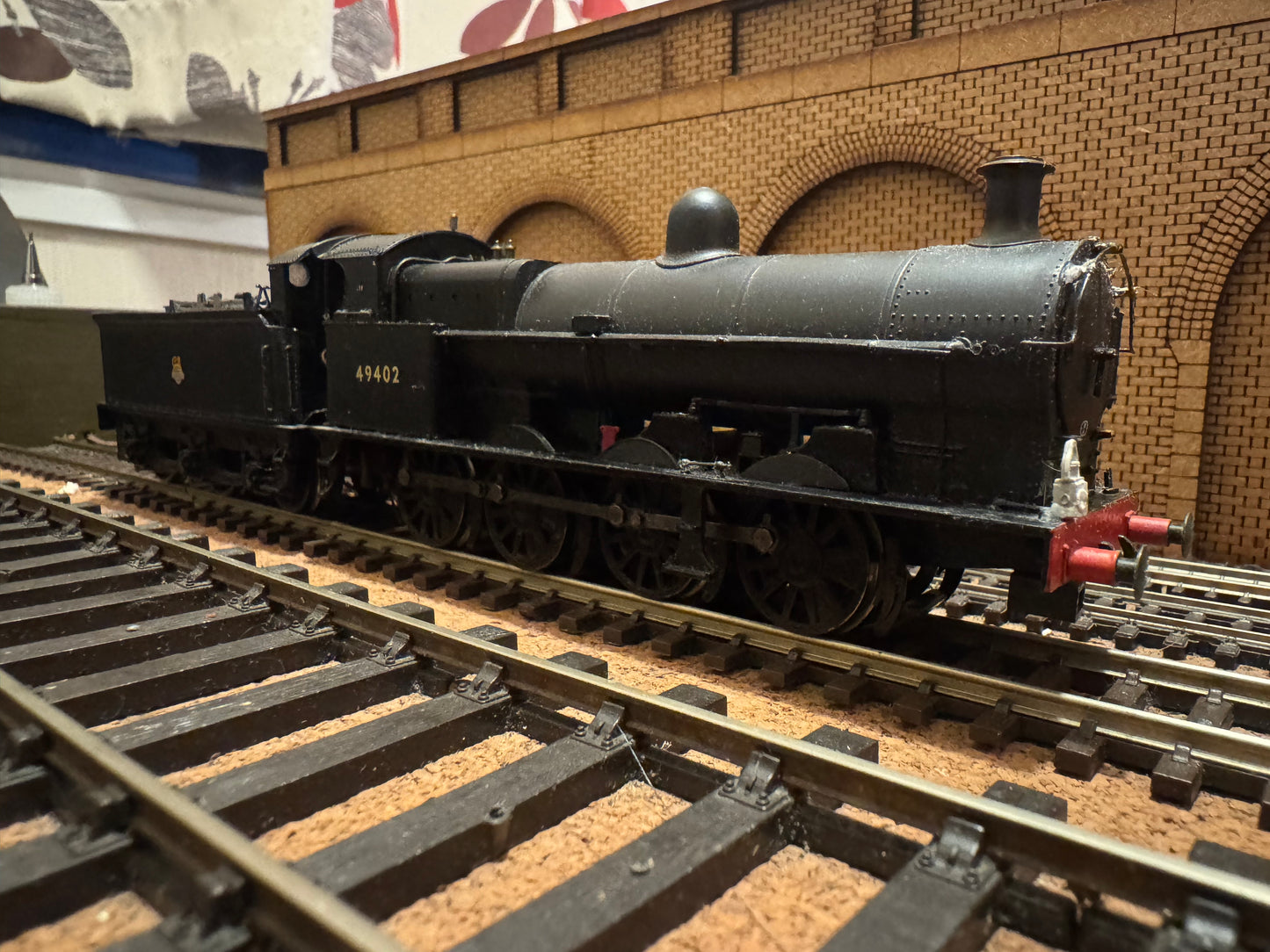 Bachmann 31-476A (OO) Ex LNWR / LMS, G2A “Super D” (7F) in lightly weathered British Railways unlined black. (Shed Code 10A, Wigan Springs Bank Depot) DCC Ready. 