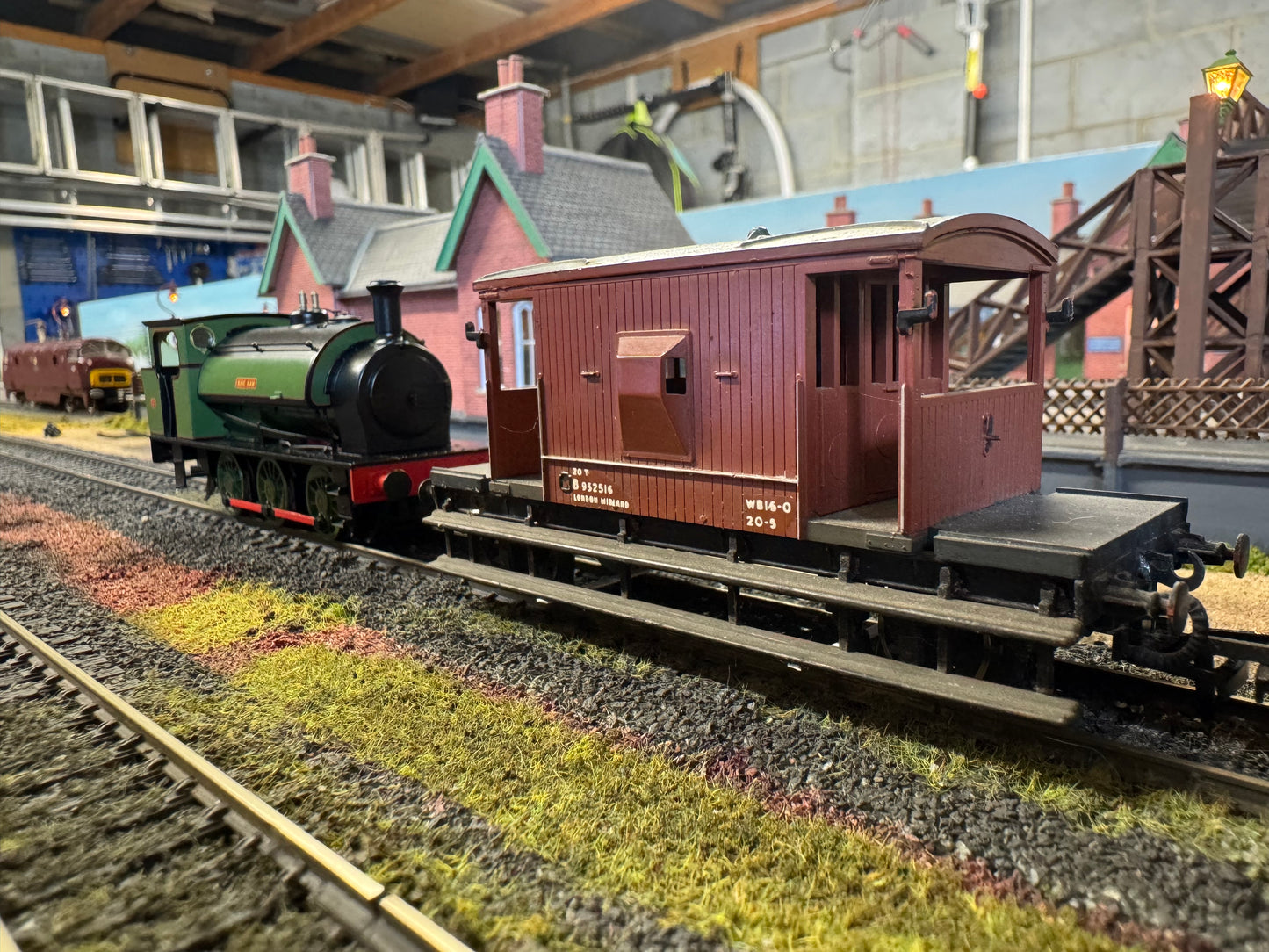 Rapido 903008 (OO) Hunslet 16 Inch No.1982 “Ring haw” in Nassington Quarry Green & Black. DCC Ready. 
