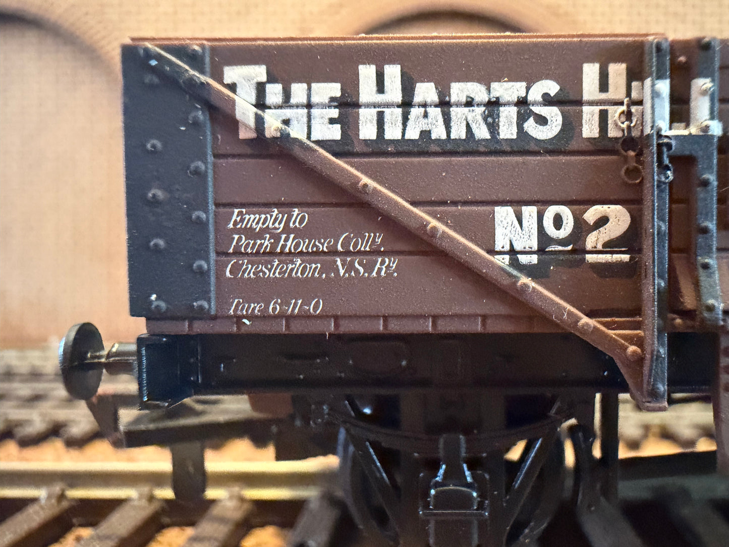 Airfix 54377-4 (OO) Harts Hill Iron Company Limited, Five Plank Wagon No.2