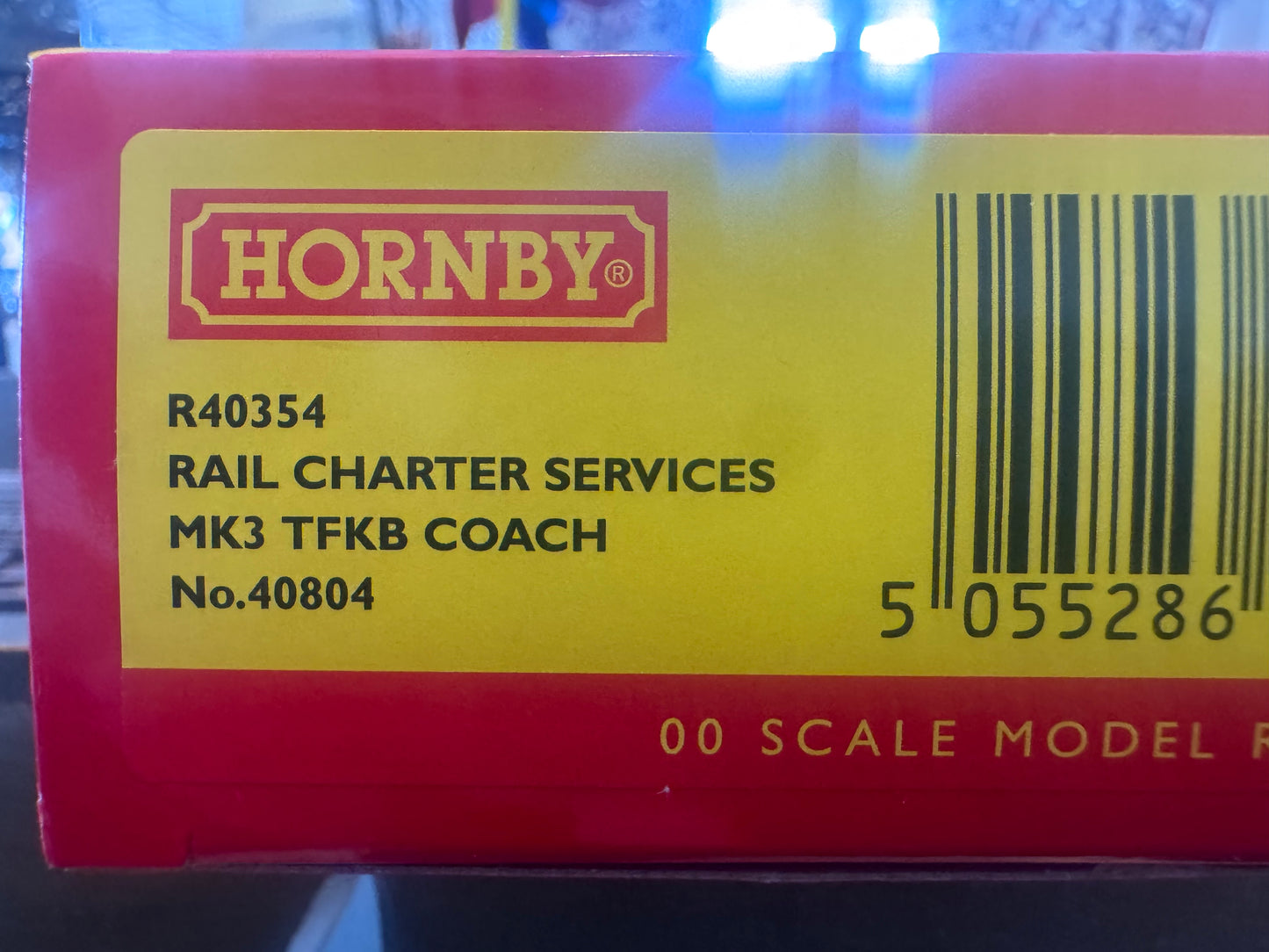 Hornby R40354 (OO) Ex British Rail, MK3 Trailer Restaurant First Kitchen (TFKB) No.40804 in Rail Charter Services Livery. 