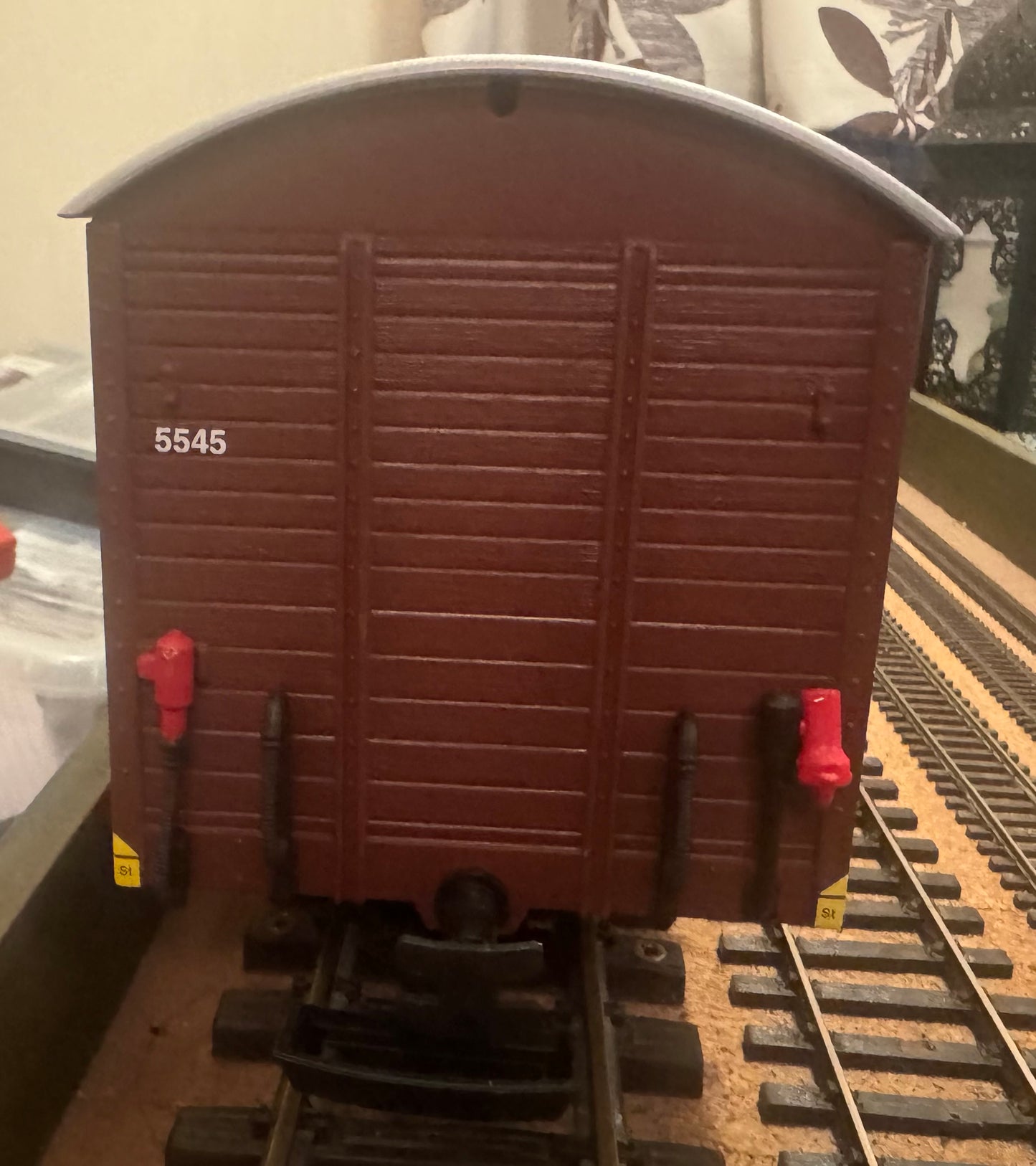 LGB (G Scale) Rhaetian Railway, Luggage and Bicycle Box Car No.5545 in RhB Bauxite.