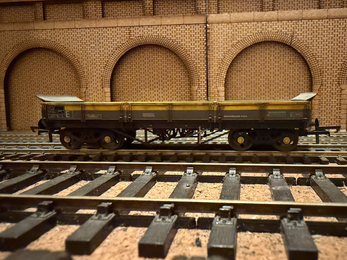 Dapol 4F-043-014 (OO) British Rail, YCV ‘Terbot’ Wagon No.DB978115 in weathered BR Civil Engineer ‘Dutch’ Livery 