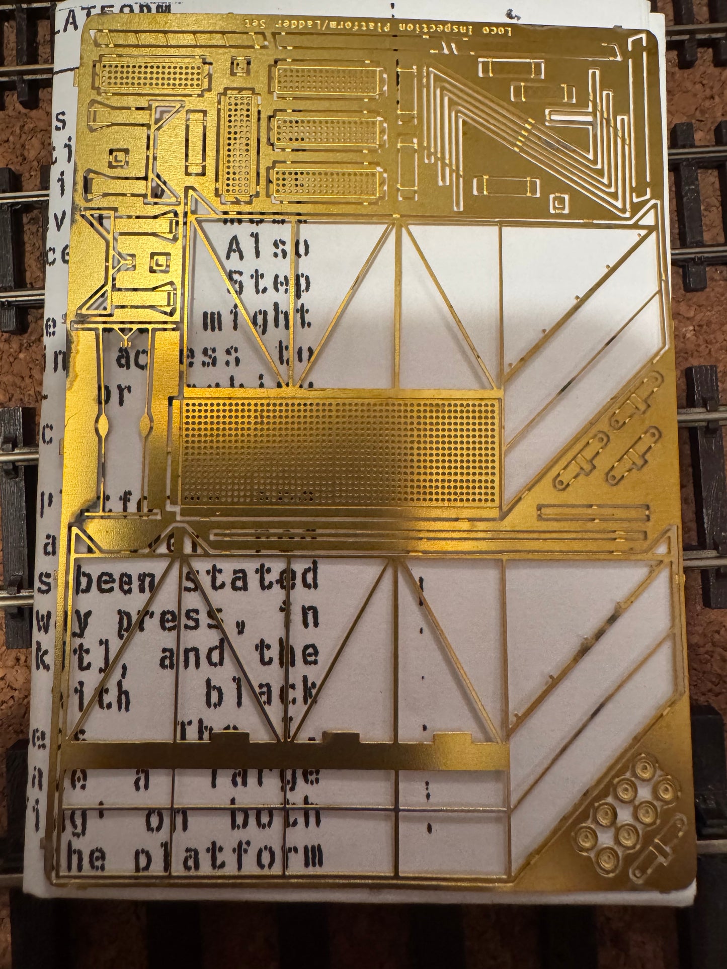 Ten Commandments OO L181 (OO) Loco Inspection Platform, Brass Kit 