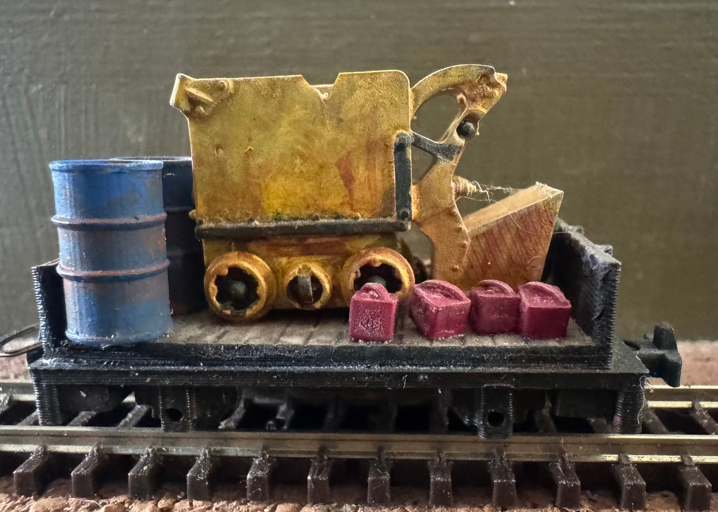 KD Railway (OO9) Open Side Plank Wagon, with Mining Machine Load. 