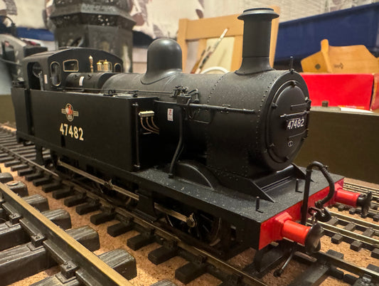 Dapol 7S-026-011 (O) Ex LMS, Class 3F ‘Jinty’ No.47482 in British Railways Unlined Black and tankside number. (Shed Code 1A, Willesden Depot) DCC Ready