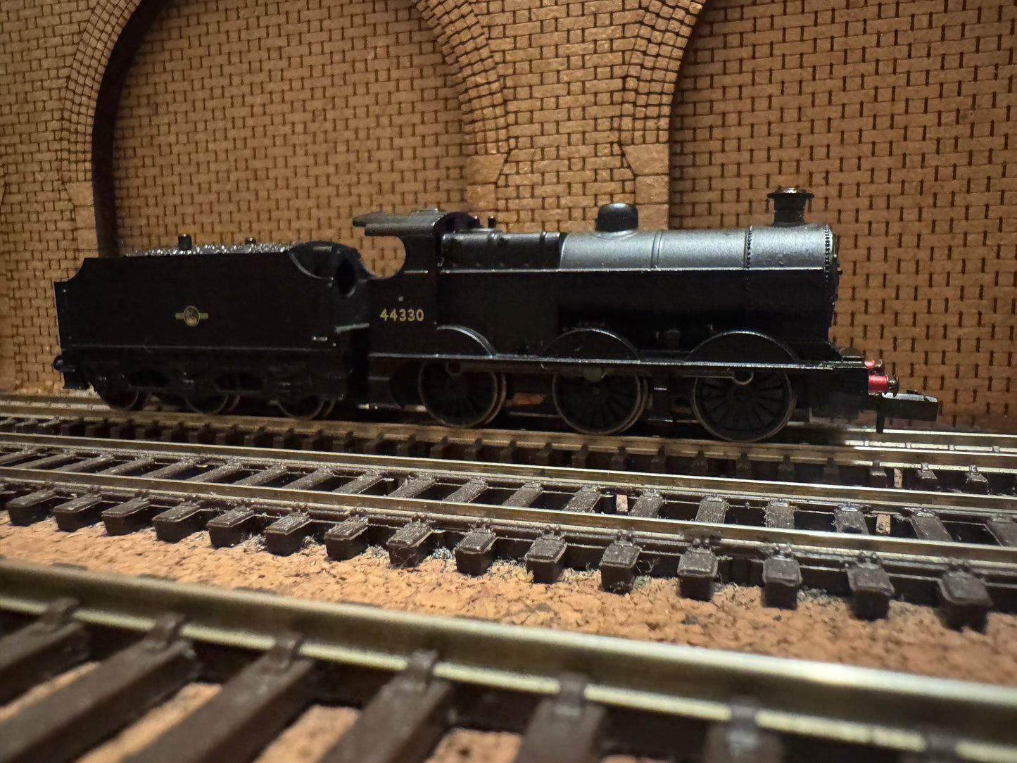 Graham Farish 372-054 (N Gauge) EX LMS ‘Fowler’ 4F No.44330 in unlined British Railways Black. (Shed Code 67A, Crokerhill Depot)