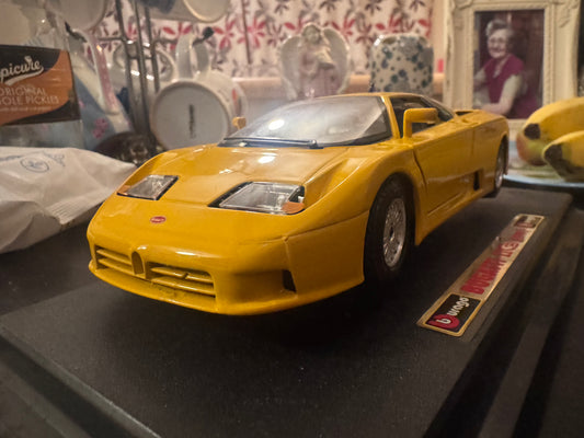 Bburago 0535 (1:24) Bugatti EB 110 